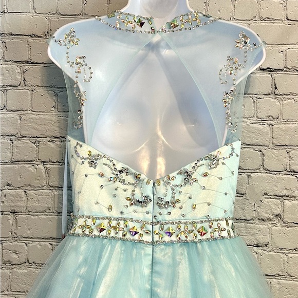 NWT Blue Beaded Illusion Tulle Prom / Formal / Cocktail Dress- Sz 6 - Picture 10 of 15